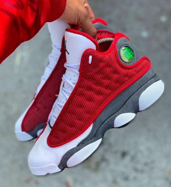 Jordan Retro 13